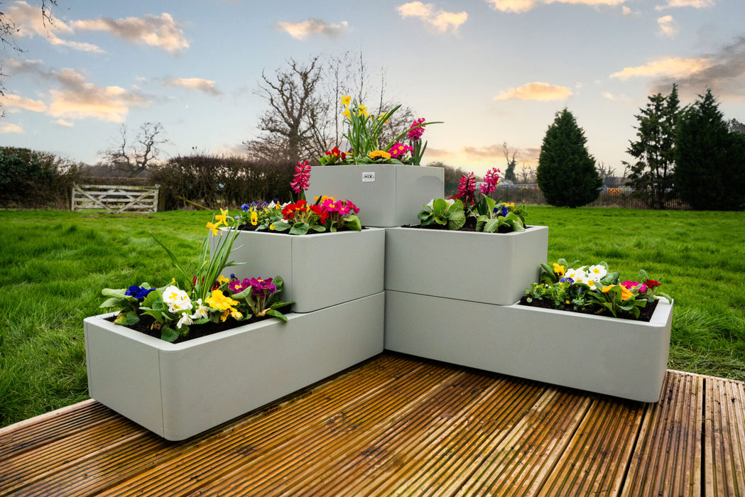 Hanbury Planters