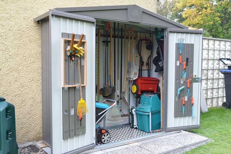 Europa steel shed being used by a customer for tool storage