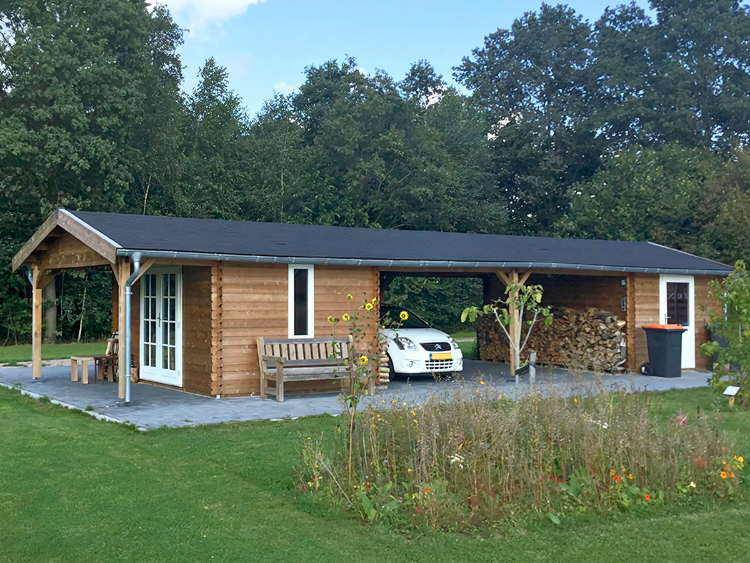 G11 Carport in a natural finish, viewed from the front