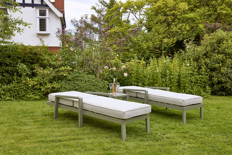 Tutbury Garden Lounger Set