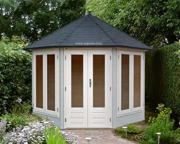 P899 Summerhouse