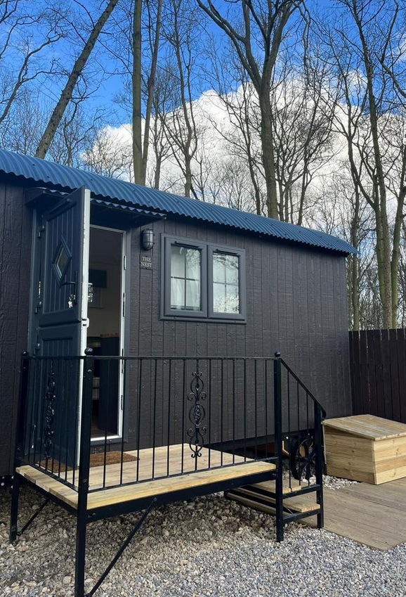 Shepherds Hut Glamping Pod In Black