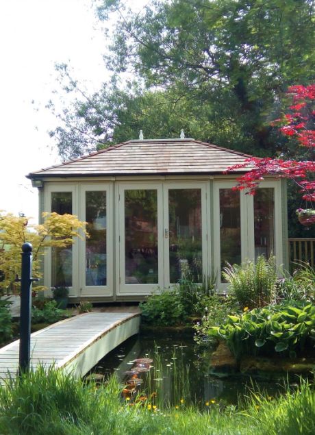 Dukesbury Summerhouse in a gorgeous setting across a pond