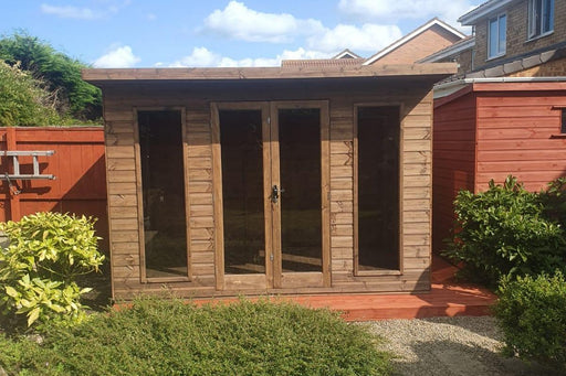 The Auckland summerhouse in a garden