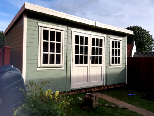 Delux Summerhouse/ garden office side view