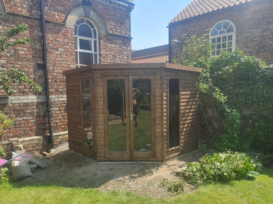 Modern Corner Summerhouse 